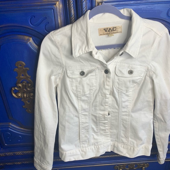 Nine West Jackets & Blazers - Nine West V.A.C. White Jean Jacket Classic Small